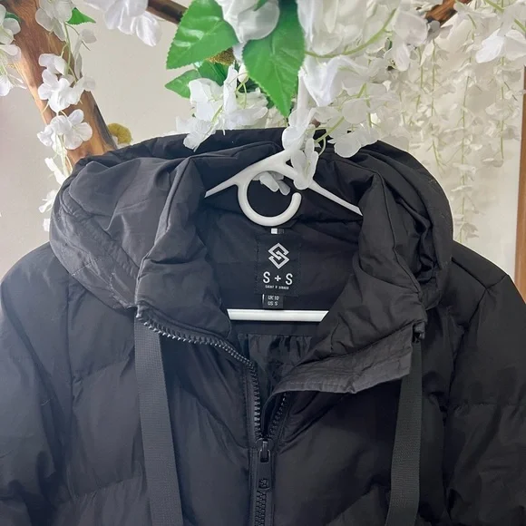 Saints & Sinners Black Quilted Bomber Jacket with Hood 🖤 - Picture 4 of 7